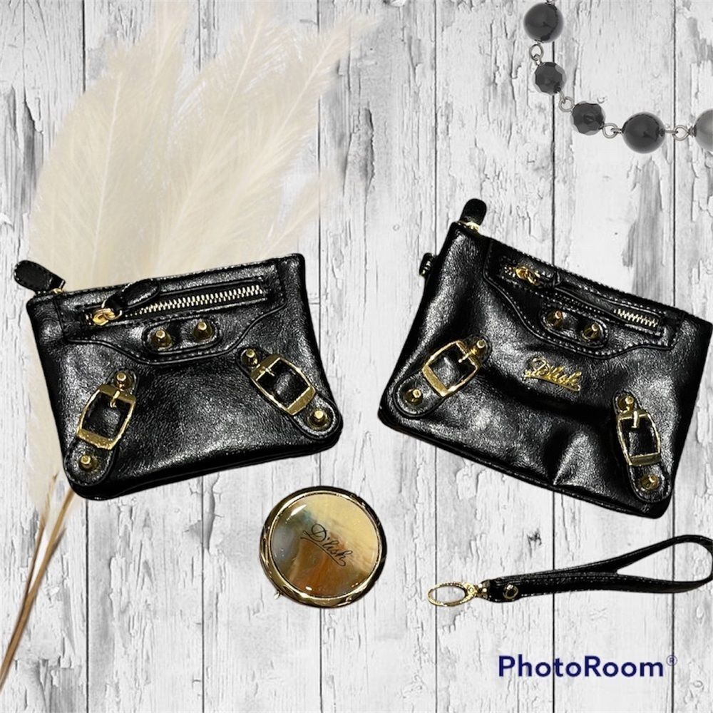 NEW wristlet wallet, coin purse, and mirror set​​​